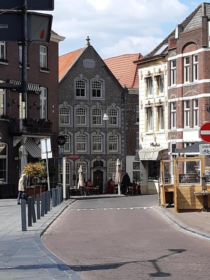 Roermond Uniek Stadspand, Compleet Woonhuis מראה חיצוני תמונה